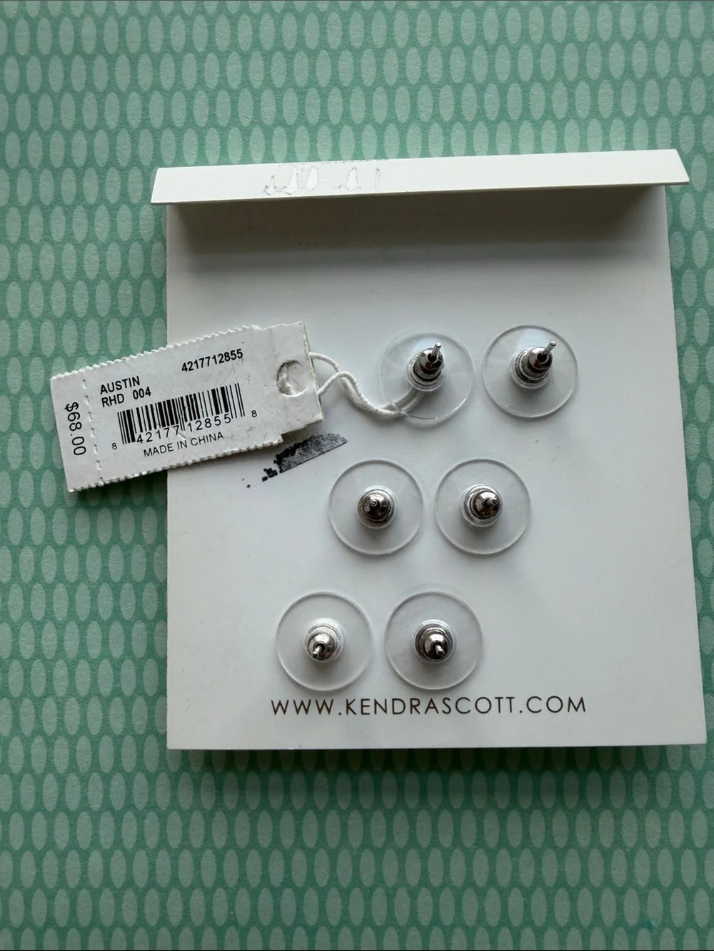 Kendra Scott three pairs